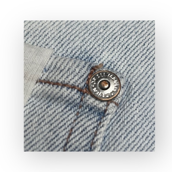 new 7 For All Mankind ® ㋛ Luxe Edie Destroy Rip Knee Crop Jeans ㋛ Vintage Cloud - Picture 6 of 16